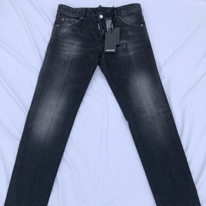 Dsqaured2 gray jeans new with tags (S74LB0229)
